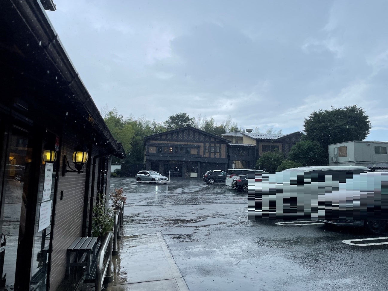 令和4年6月 府中本山 雨の様子-1